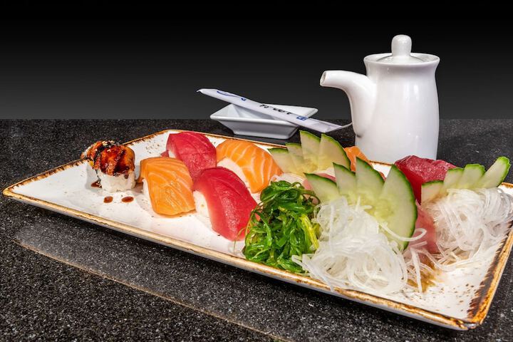 Dining 95 of 130