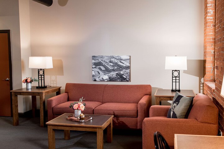 Room 22 of 52