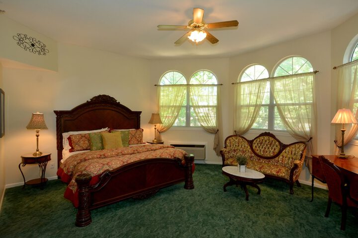 Room 19 of 41