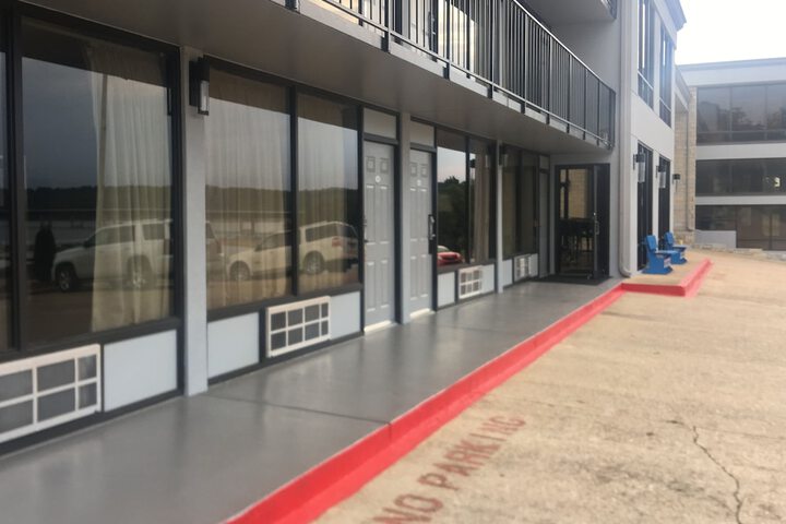Hotel 4 of 62