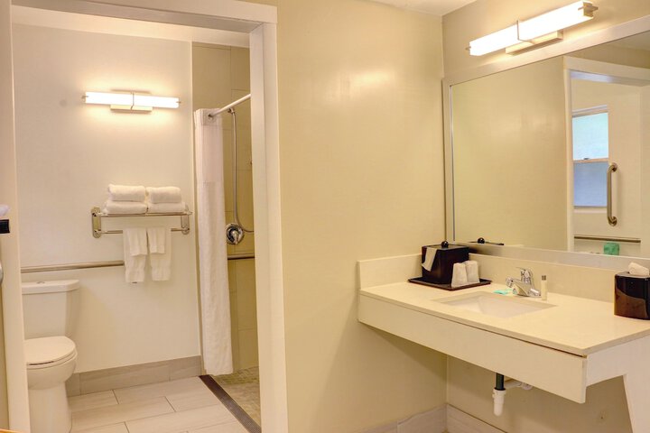 El Sendero Inn an Ascend Collection Hotel