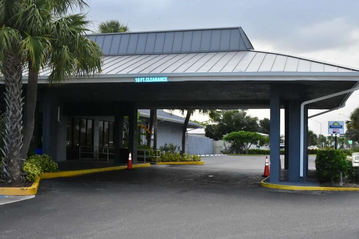 Hotel 3 of 69
