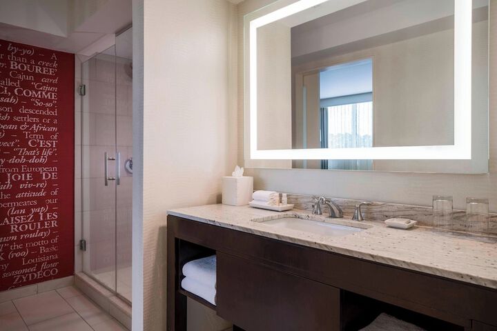 Renaissance Baton Rouge Hotel