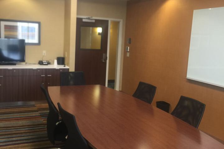 Fairfield Inn & Suites by Marriott Farmington