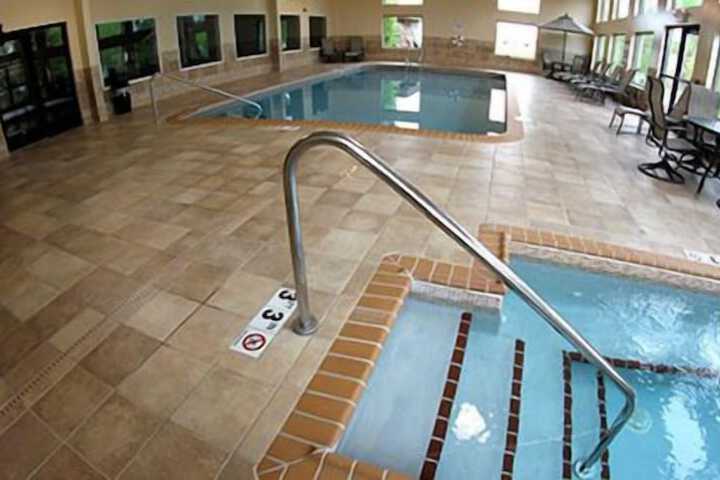 Pool 4 of 28