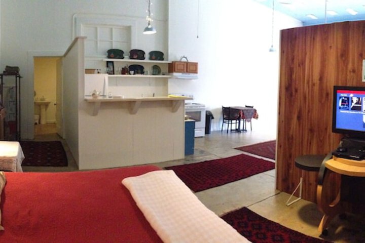 Room 15 of 21