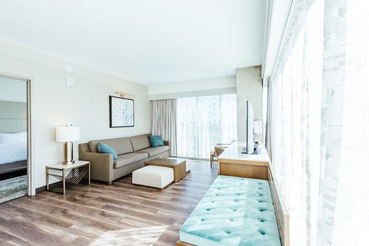 Room 82 of 120