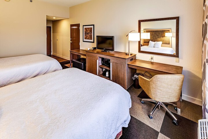 Room 44 of 75