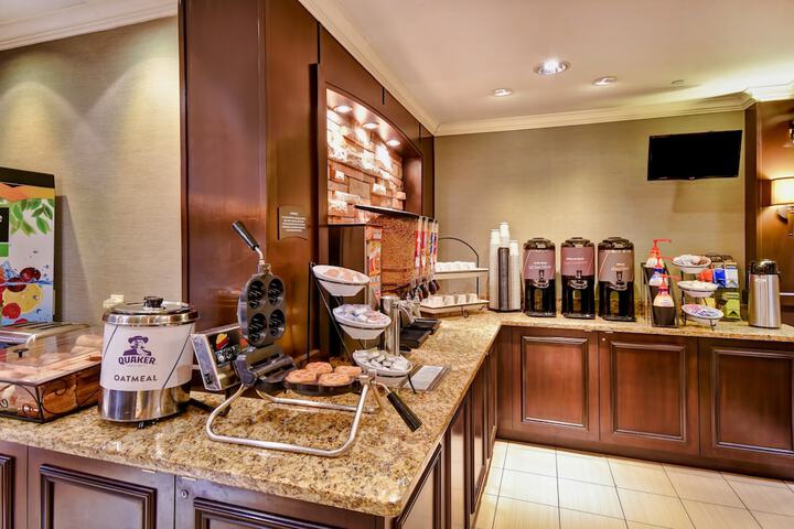 Staybridge Suites Middleton Madison-West by IHG