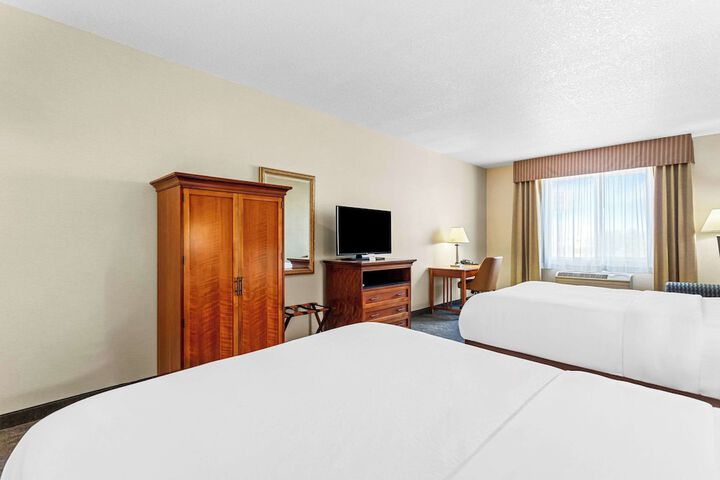 Room 36 of 54