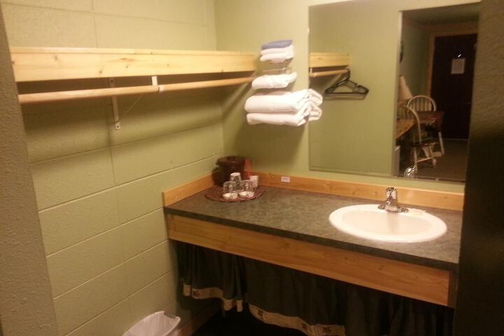 Room 41 of 44