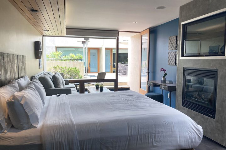 14 West Hotel