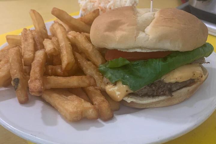 Sherbrooke Village Inn