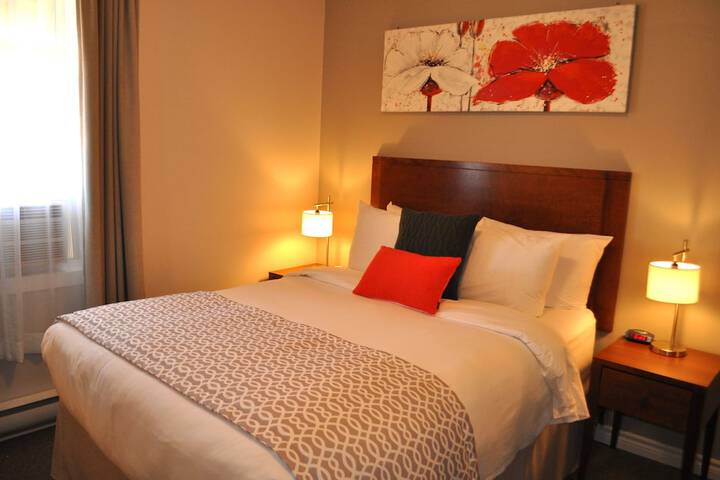 Room 9 of 25