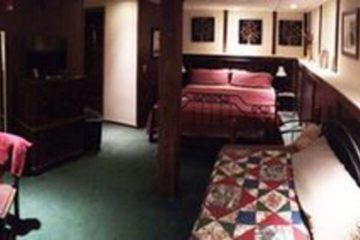 Whispering Pines Bed and Breakfast