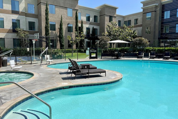 Pool 5 of 82