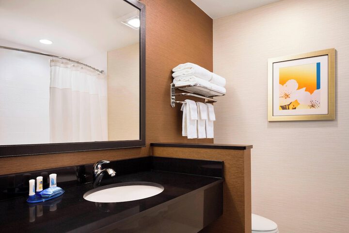 Room 21 of 25