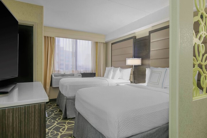 Room 19 of 25