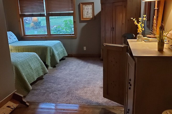 Room 44 of 85