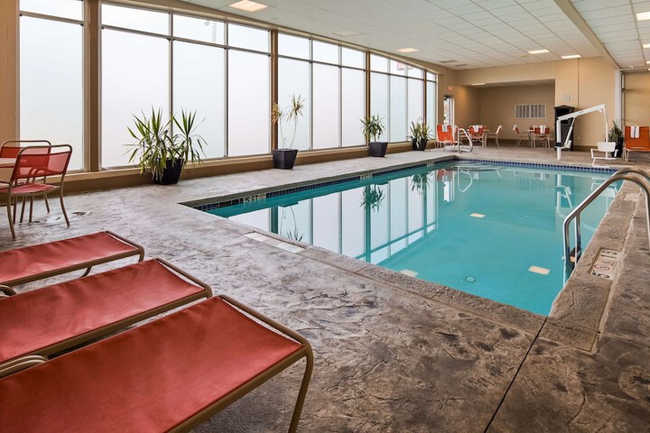 Pool 5 of 32