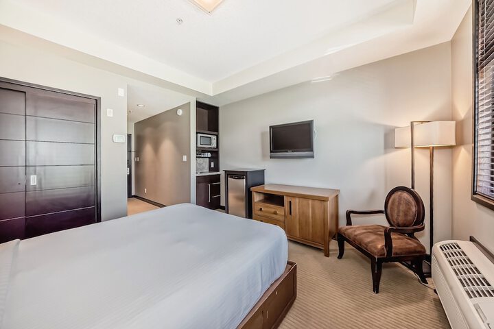 Room 30 of 70
