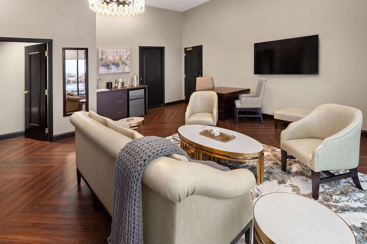 Legacy Hotel Trademark Collection by Wyndham