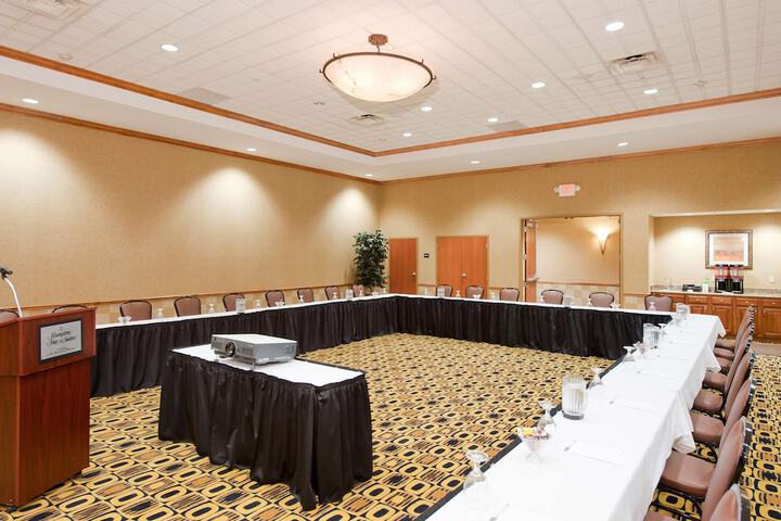 Hampton Inn & Suites Columbia at University