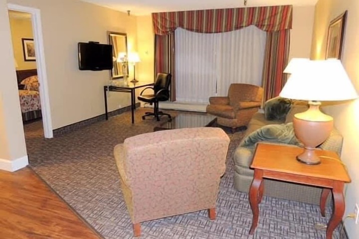 Room 45 of 73