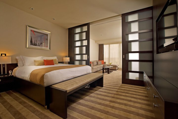 EB Hotel Miami