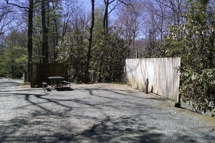 Linville Falls Campground RV Park, and Cabins
