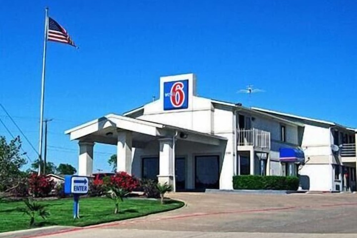 Hotel 3 of 24