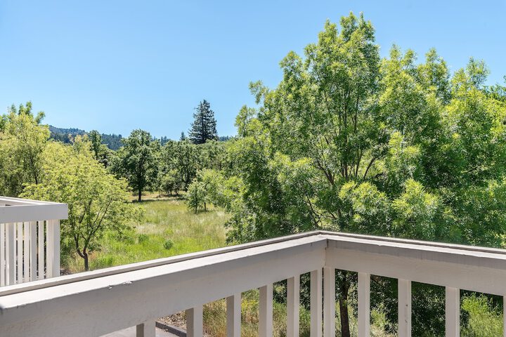 UpValley Inn & Hot Springs Napa Valley an Ascend Collection Hotel