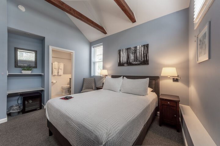 Room 20 of 82