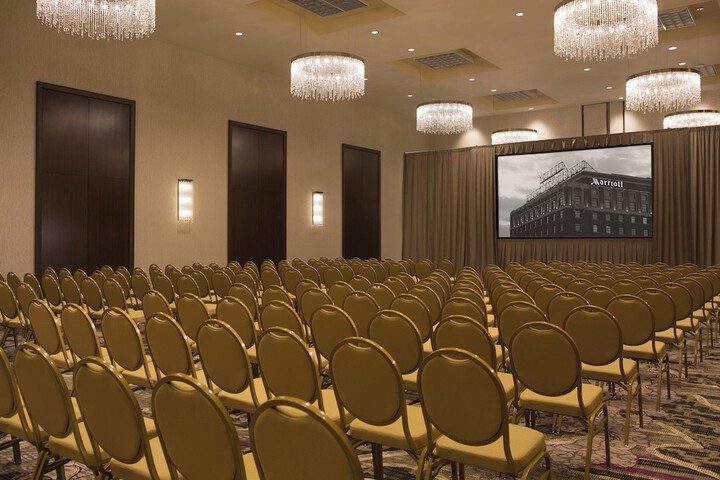 Peoria Marriott Pere Marquette