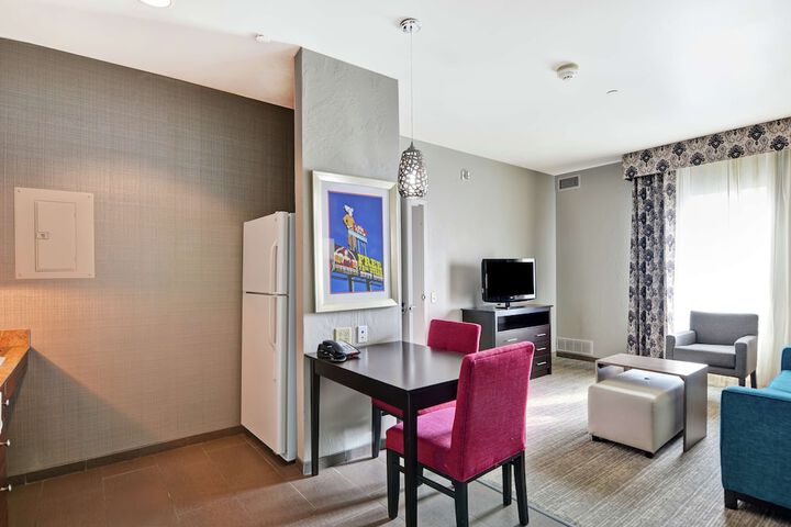 Room 36 of 49
