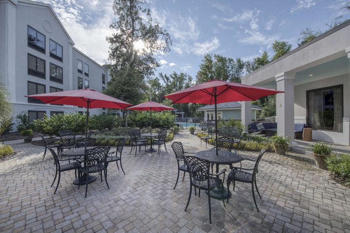 Terrace/Patio 98 of 106