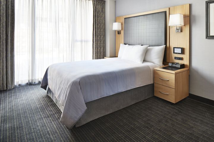 Room 48 of 91