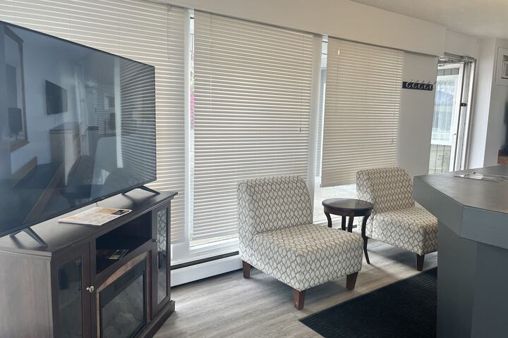 Hotel Interior 12 of 38