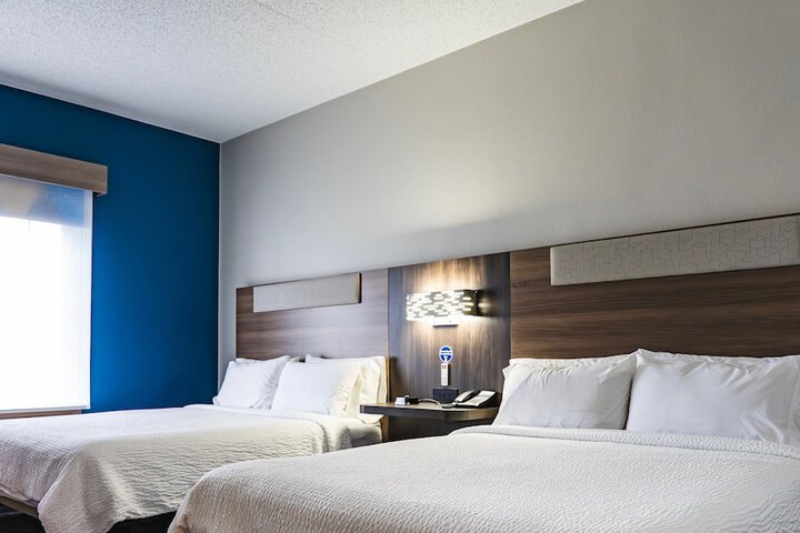 Holiday Inn Express Frazer - Malvern by IHG