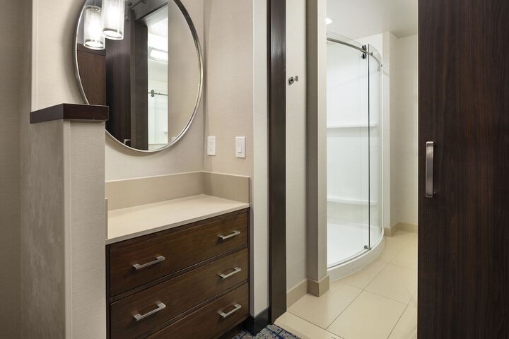 Room 20 of 53