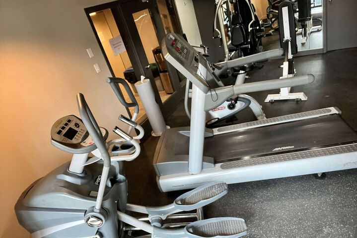 Health and Fitness 77 of 86