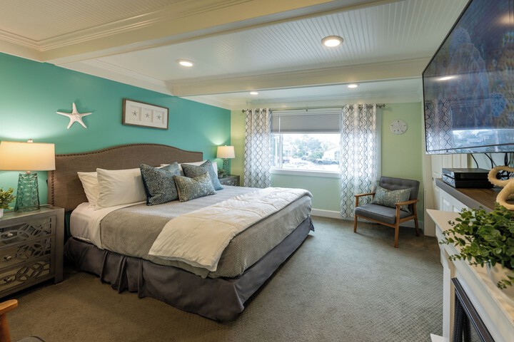 Room 138 of 176
