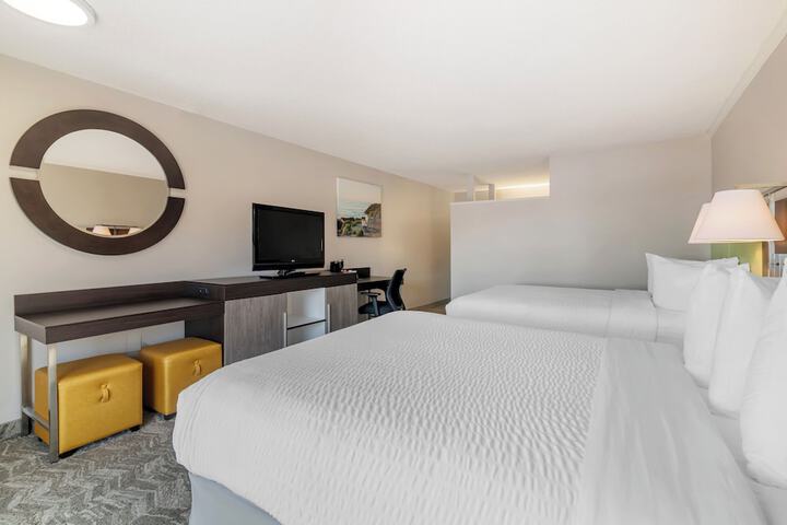 Ogunquit River Inn & Suites