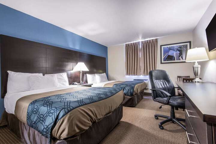 Room 73 of 116