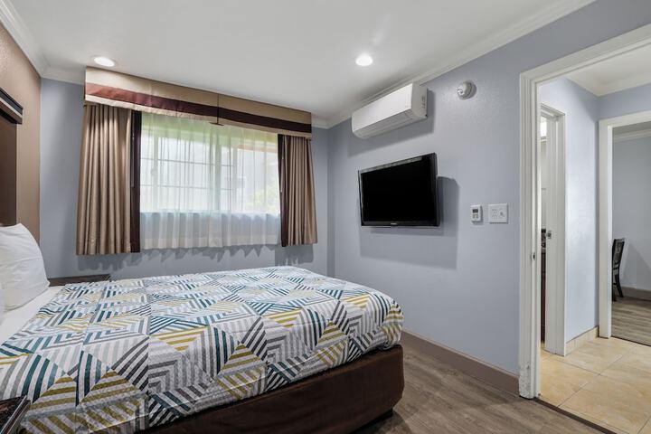 Room 35 of 45