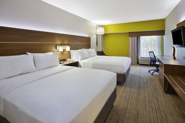 Holiday Inn Express & Suites Milford by IHG