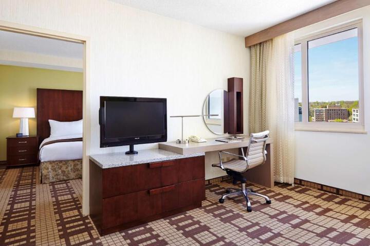 Hotel Silver Spring