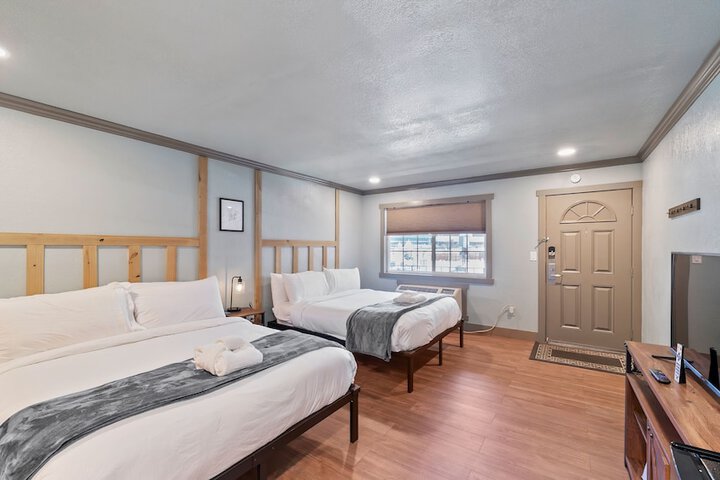 Room 7 of 35