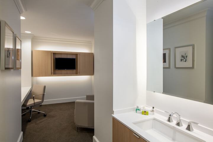 InterContinental Cleveland by IHG