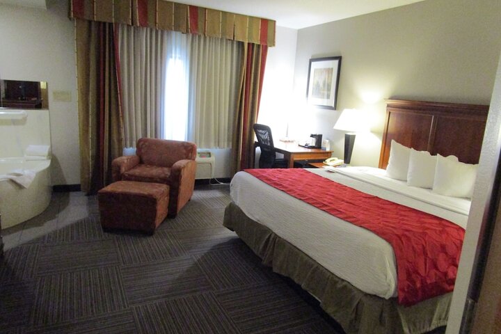 Room 47 of 76